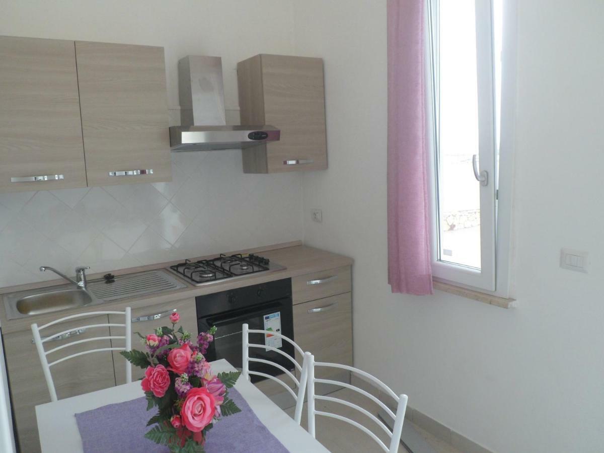 Casa Vacanze"Il Tramonto" 프로치다 외부 사진