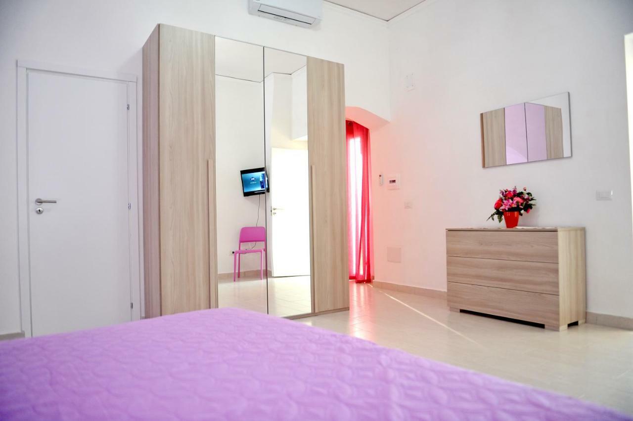 Casa Vacanze"Il Tramonto" 프로치다 외부 사진
